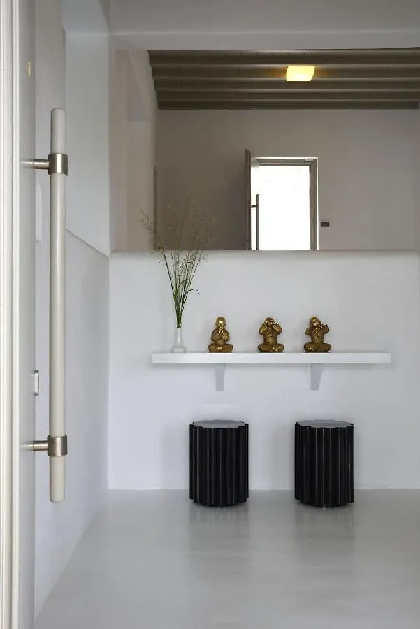 Stunning 4Bed Villa With Pool In Kalafatis Spilia Mykonos Town 0*,  Grækenland