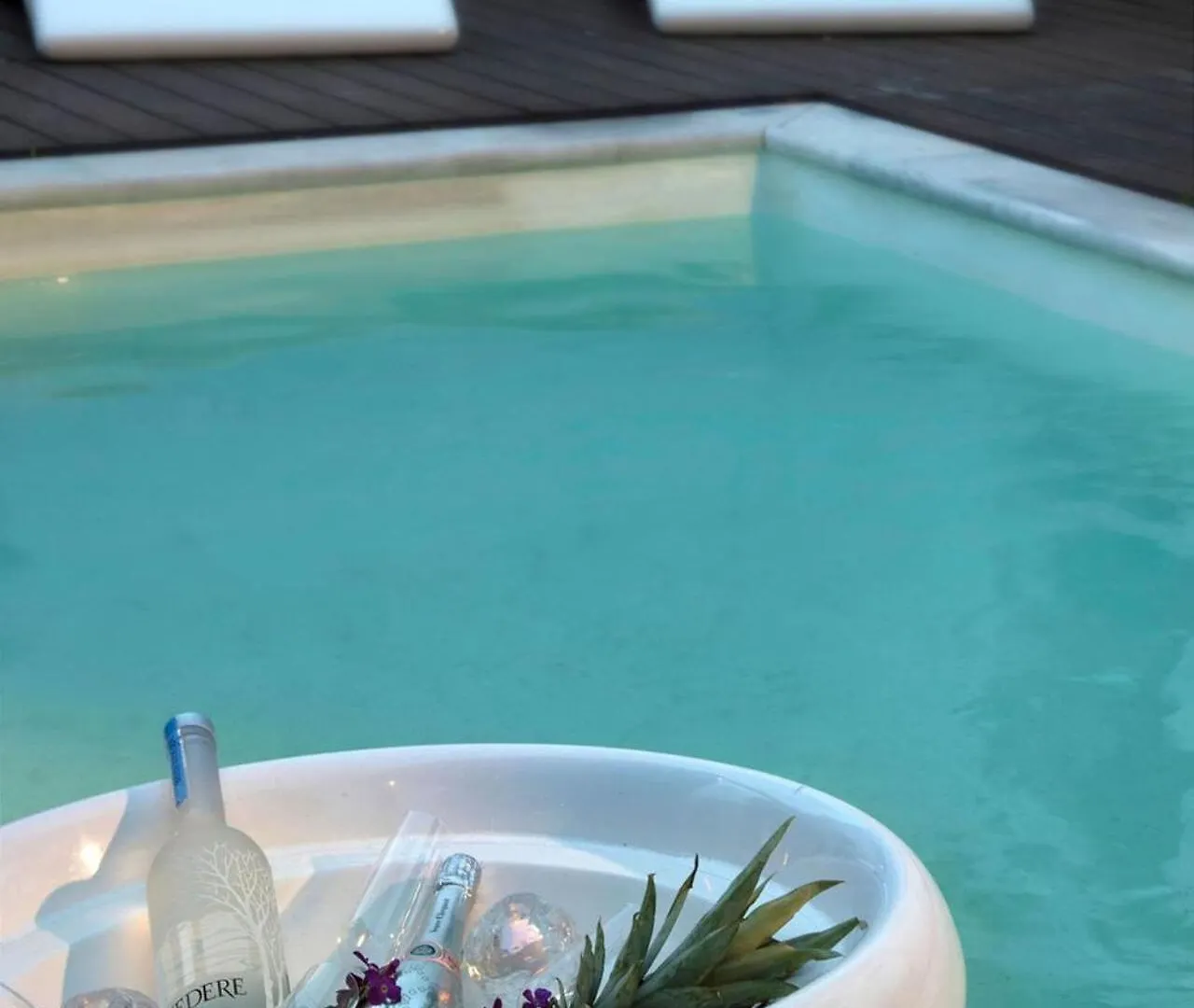 Stunning 4Bed Villa With Pool In Kalafatis Spilia Mykonos Town