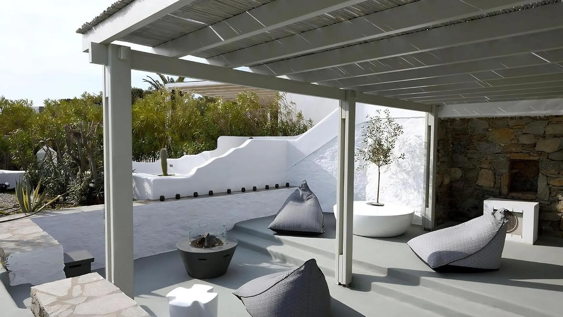Stunning 4Bed Villa With Pool In Kalafatis Spilia Mykonos Town
