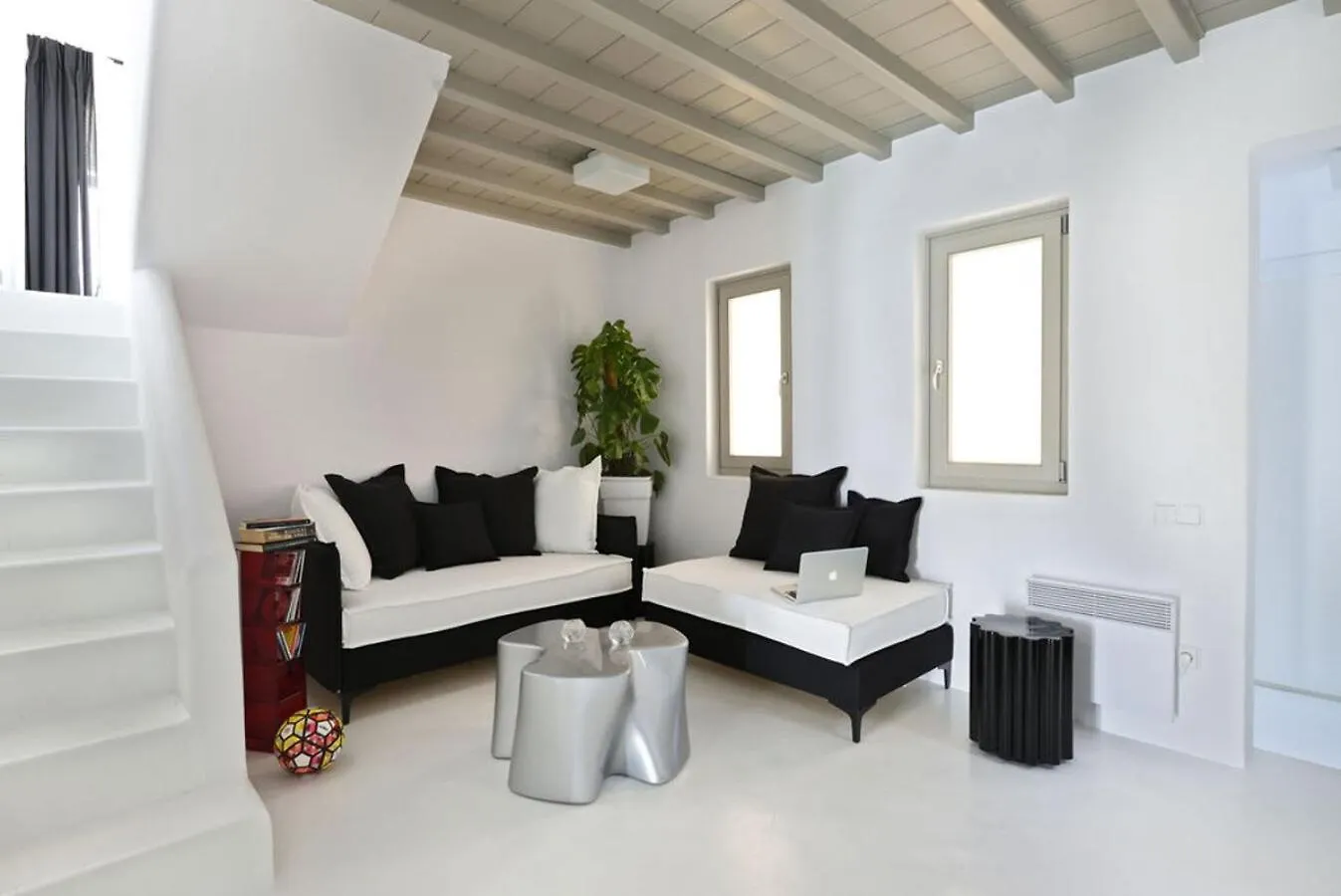 Stunning 4Bed Villa With Pool In Kalafatis Spilia Mykonos Town