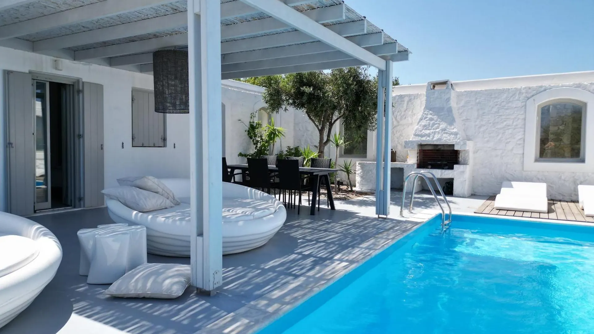 Stunning 4Bed Villa With Pool In Kalafatis Spilia Mykonos Town