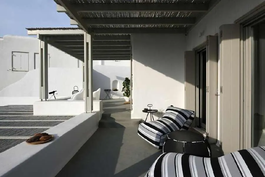 Stunning 4Bed Villa With Pool In Kalafatis Spilia Mykonos Town 0*,  Grækenland