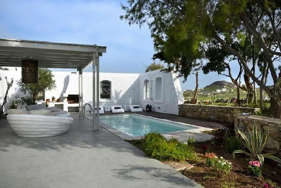 Stunning 4Bed Villa With Pool In Kalafatis Spilia Mykonos Town