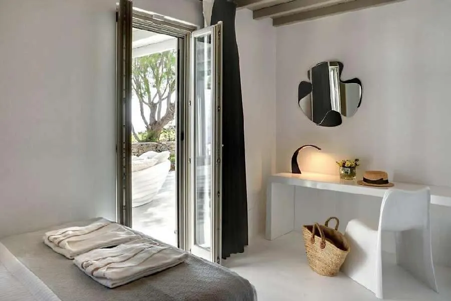Stunning 4Bed Villa With Pool In Kalafatis Spilia Mykonos Town
