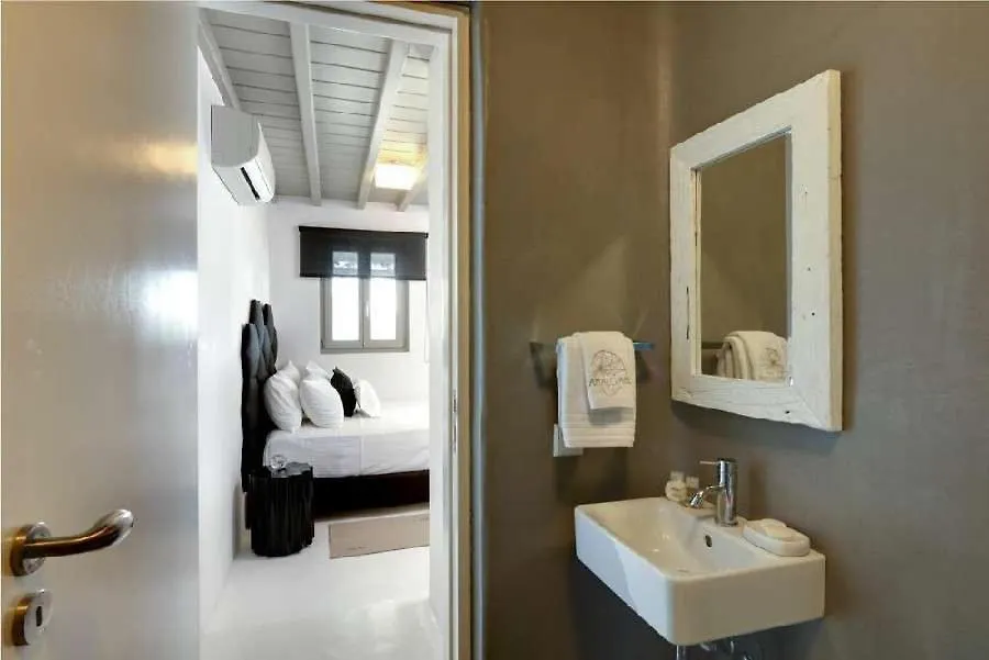 Stunning 4Bed Villa With Pool In Kalafatis Spilia Mykonos Town
