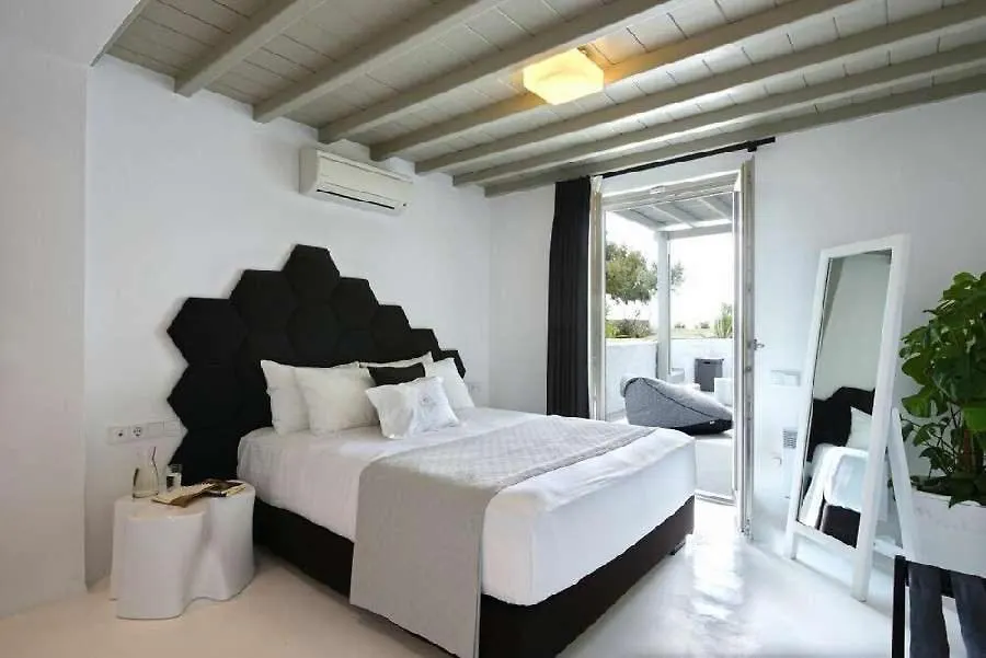 Stunning 4Bed Villa With Pool In Kalafatis Spilia Mykonos Town